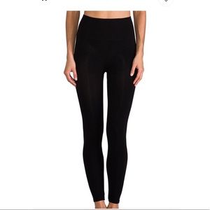 Spanx Look At Me Now leggings